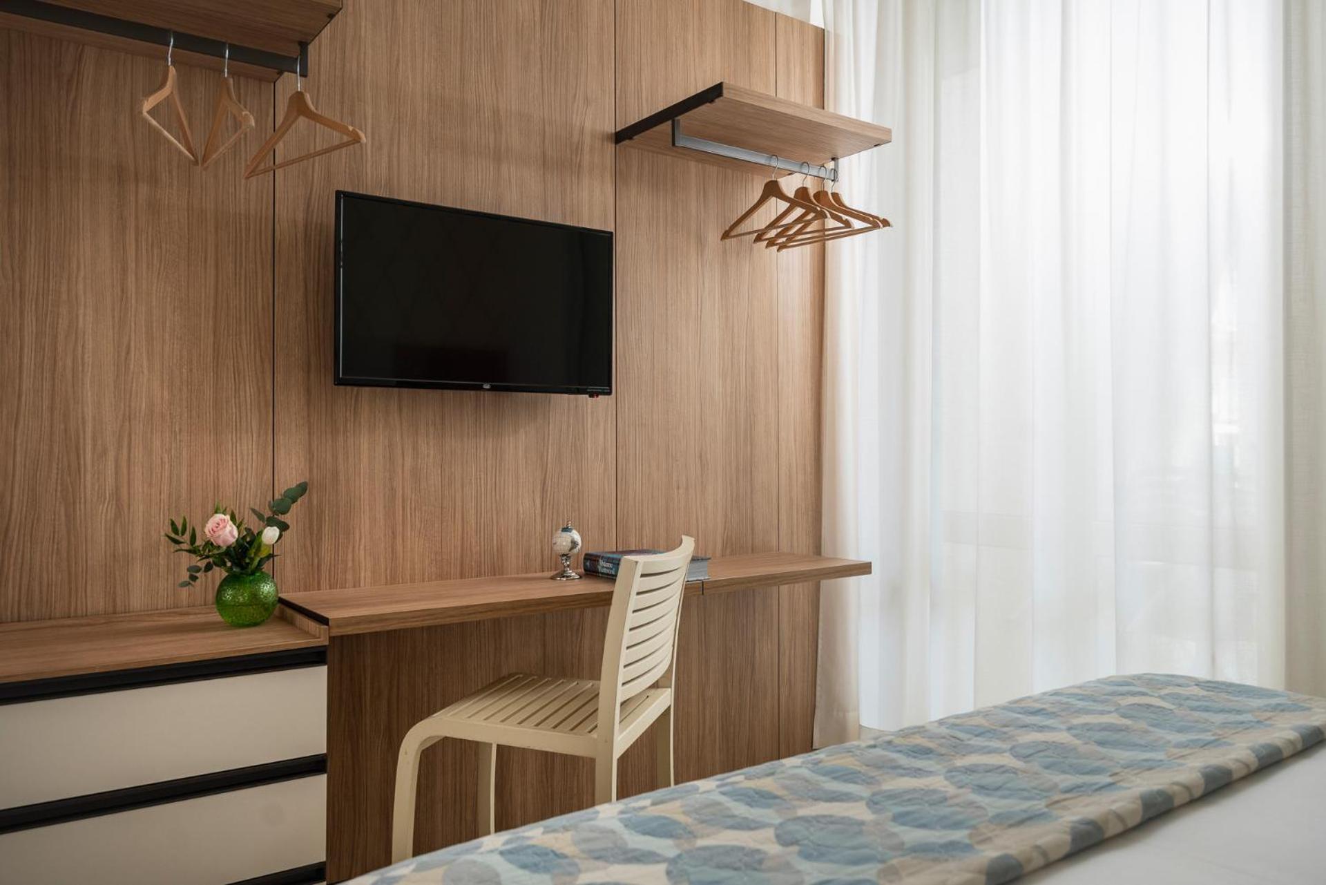 Calypso- Marina Centro Rimini