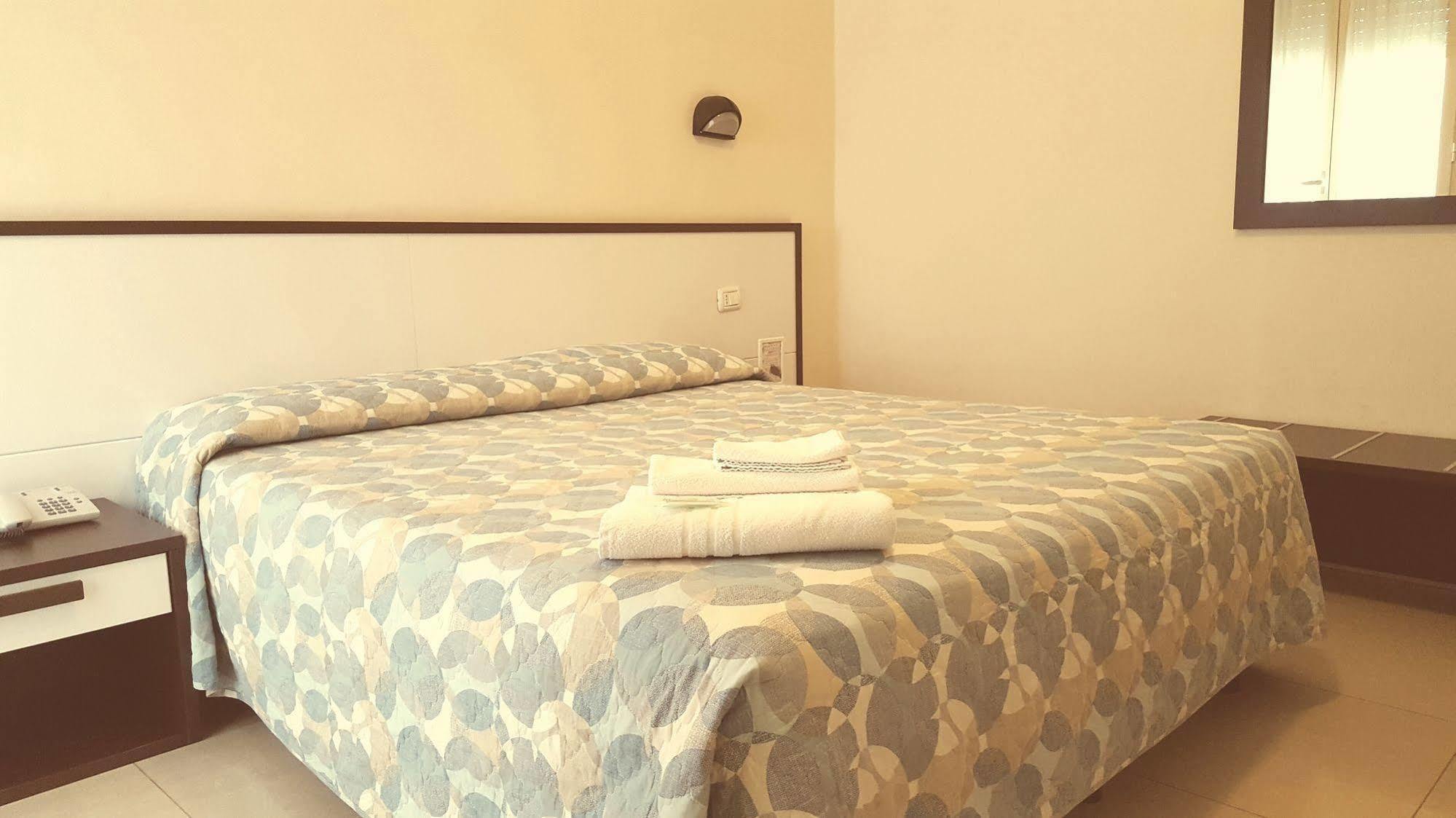 Hotel Calypso- Marina Centro Rimini