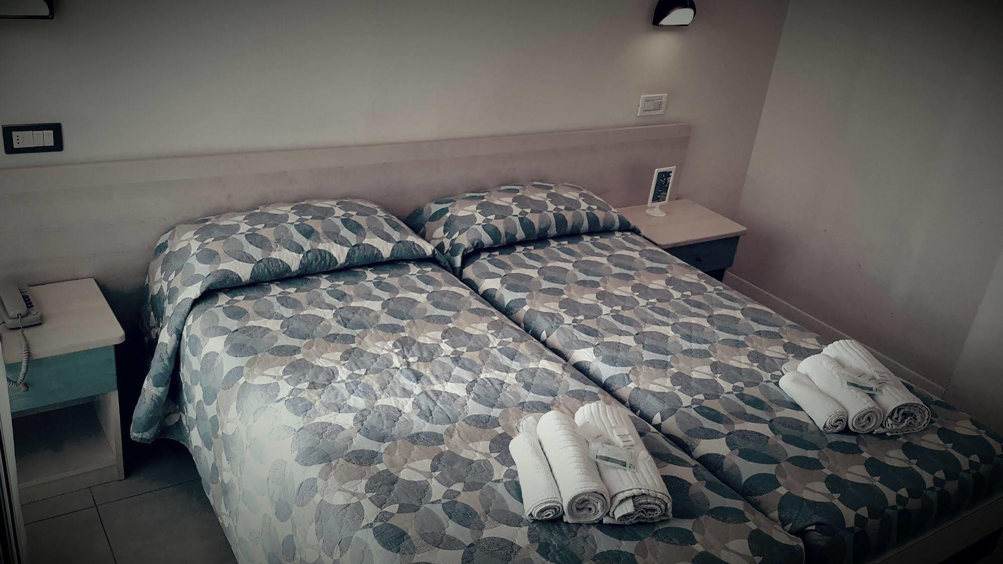 Calypso- Marina Centro Hotel
