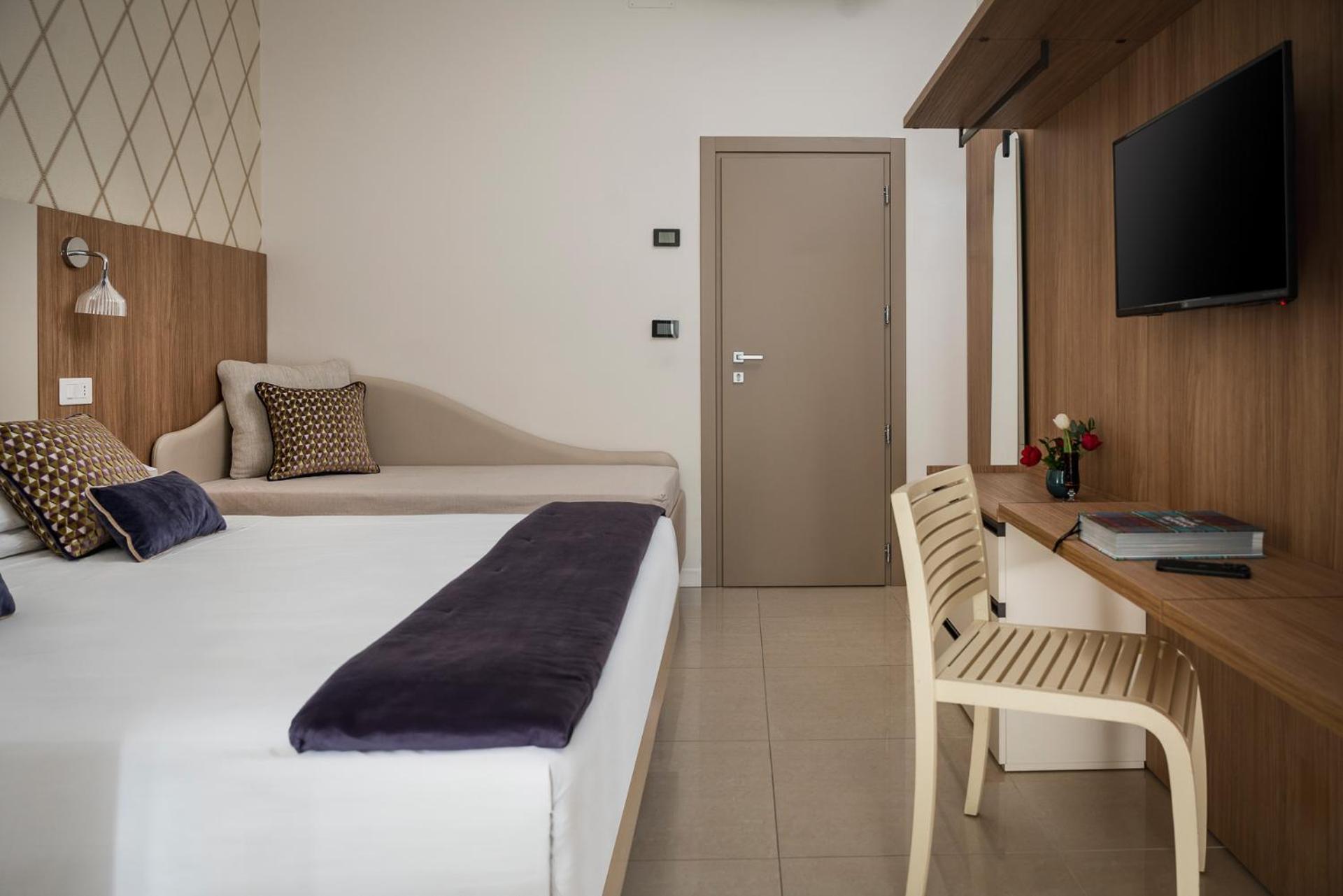Calypso- Marina Centro 3* Rimini